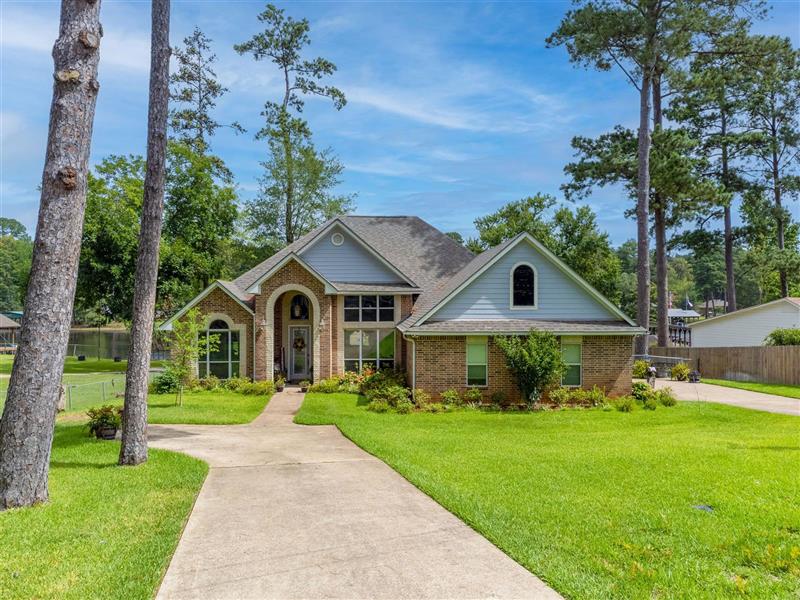 N I 25 Lake Cherokee Longview TX 75603 LONGVIEW
